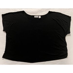 Zenergy by CHICO'S Black Crop Top Ruched Side Boat Neck Short Sleeve Size 2